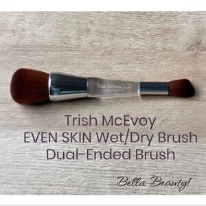 Trish McEvoy EVEN SKIN® Wet/Dry Dual-Ended Brush    ~NEW~   Foundation/Concealer